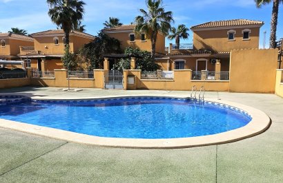 Adosado - Reventa - Torrevieja - Sector 25