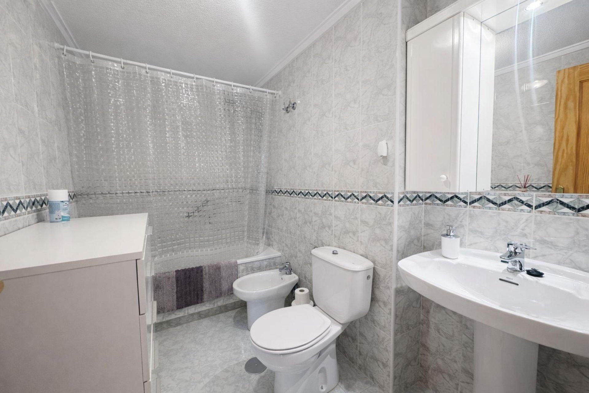 Alquiler a largo plazo - Apartamento - Bigastro - Bigastro Centro