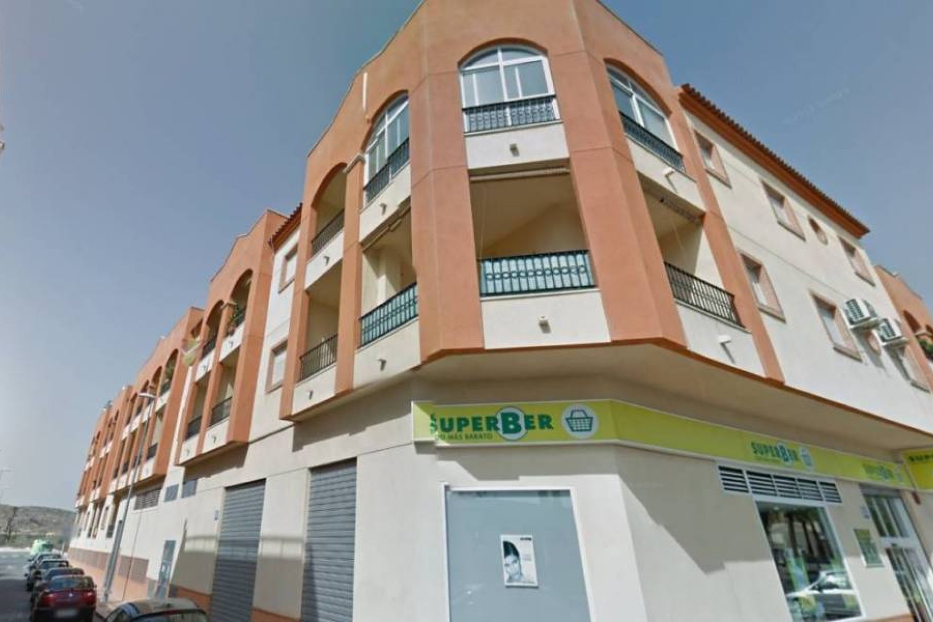 Alquiler a largo plazo - Apartamento - San Isidro - CENTRO