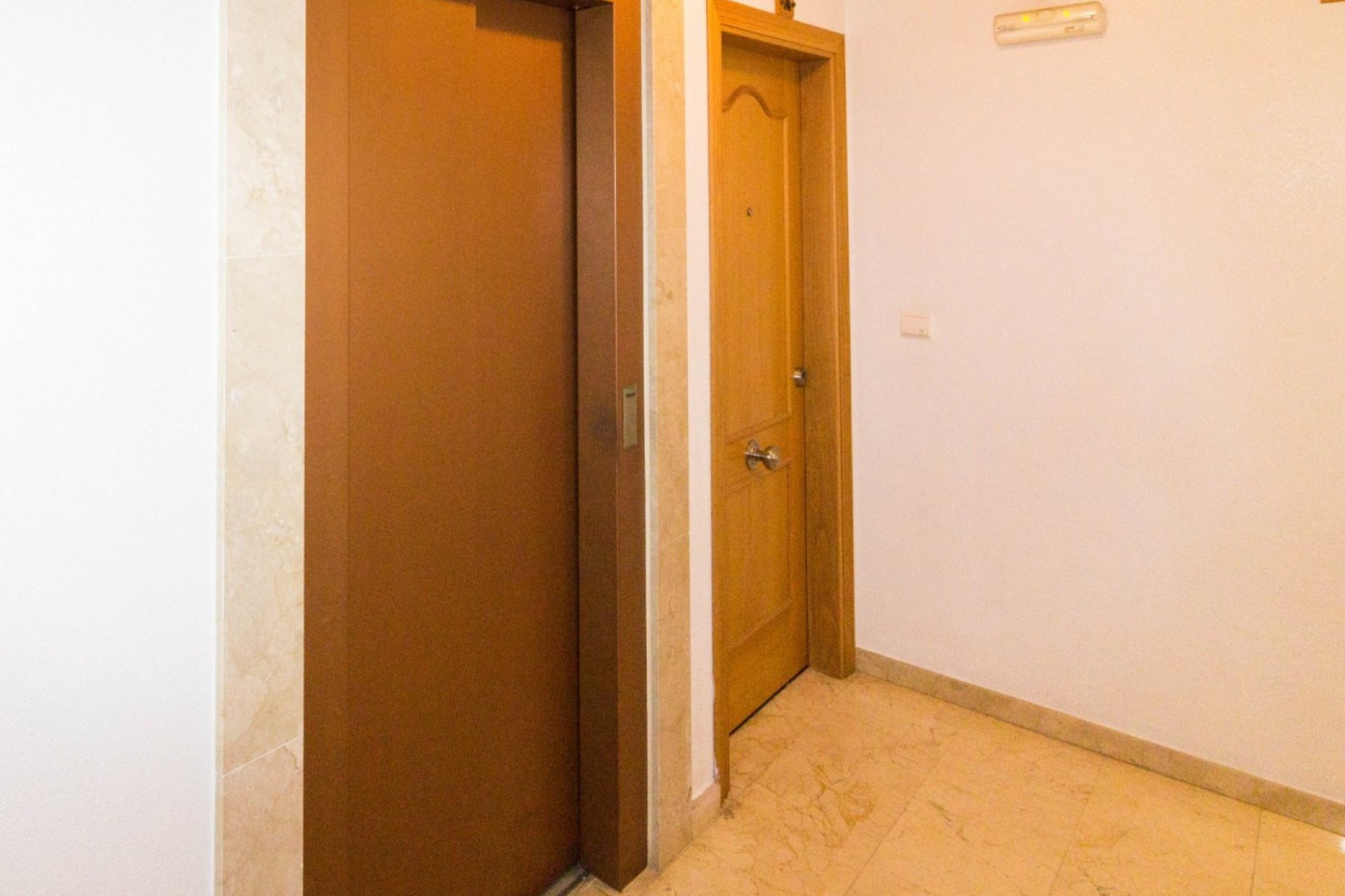 Alquiler a largo plazo - Apartamento - Torrevieja - Playa del Cura