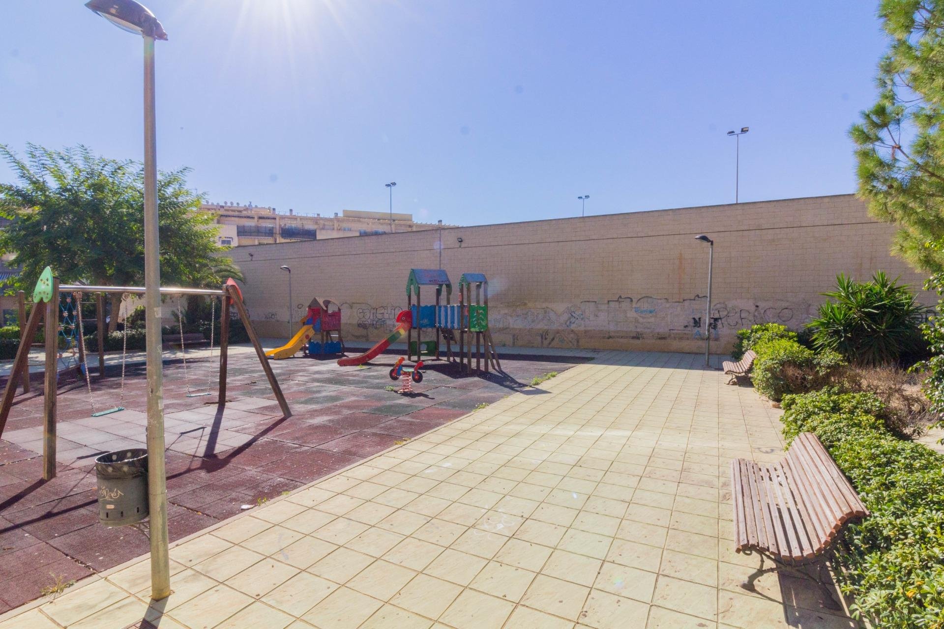 Alquiler a largo plazo - Local comercial - Callosa de Segura - Callosa de segura