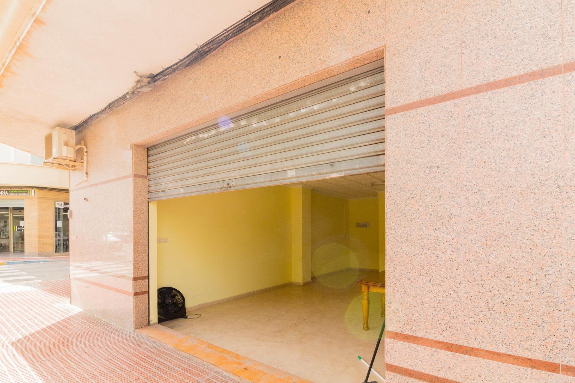 Alquiler a largo plazo - Local comercial - Callosa de Segura - Centro