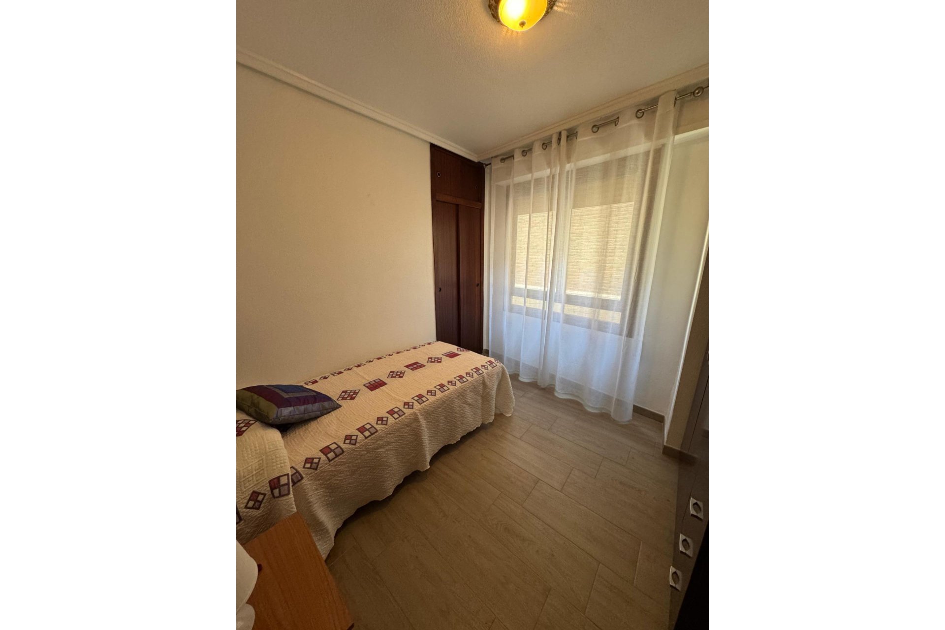 Alquiler a largo plazo - Piso - Orihuela - Zona Centro