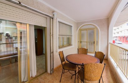 Apartamento - Alquiler a largo plazo - Torrevieja - Habaneras