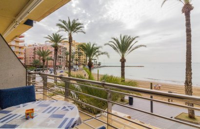 Apartamento - Alquiler a largo plazo - Torrevieja - Playa del Cura