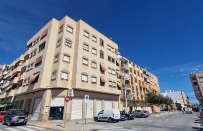 Apartamento - Resale - Torrellano - Centro