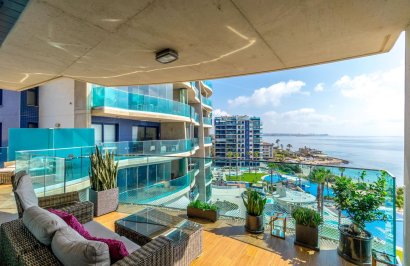 Apartamento - Resale - Torrevieja - 4-AP-373
