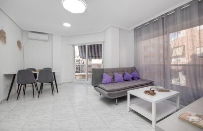 Apartamento - Resale - Torrevieja - 7-834