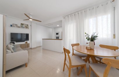 Apartamento - Resale - Torrevieja - A247N3