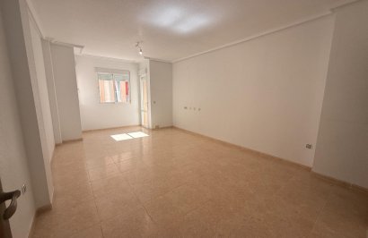 Apartamento - Resale - Torrevieja - Centro