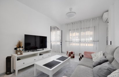 Apartamento - Reventa - Torrevieja - Centro