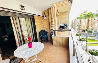 Apartamento - Reventa - Torrevieja - Centro