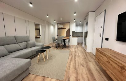 Apartamento - Reventa - Torrevieja - Estacion de autobuses