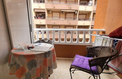 Apartamento - Revente - Torrevieja - 8-00900