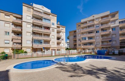 Apartamento - Revente - Torrevieja - Calas blanca
