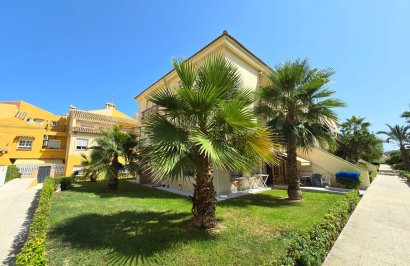 Apartamento - Revente - Torrevieja - Eliseos playa