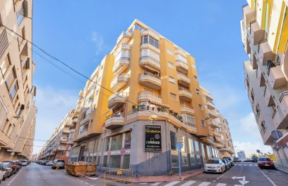 Apartamento - Revente - Torrevieja - Habaneras
