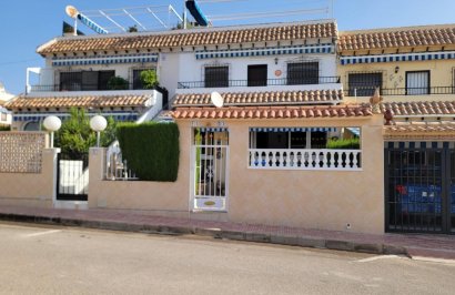 Bungalow Planta Baja - Reventa - Torrevieja - Los Frutales