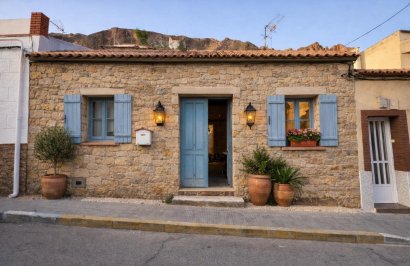 Casa - Reventa - Redován - 04147