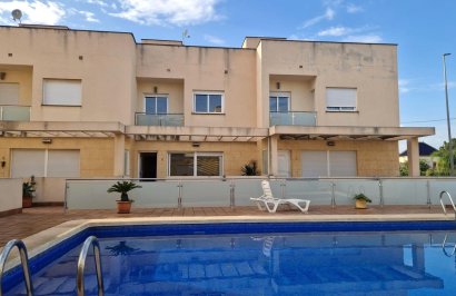 Casa Tipo Dúplex - Resale - Los Montesinos - 8-00876