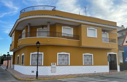 Chalet - Resale - Jacarilla - CENTRO