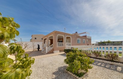 Chalet - Resale - Torrevieja - 19-3208