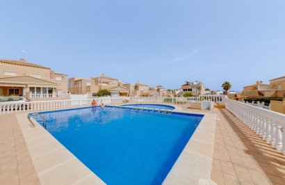 Chalet - Resale - Torrevieja - Aguas nuevas 1