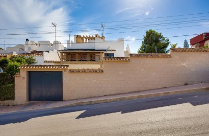 Chalet - Resale - Torrevieja - Los balcones