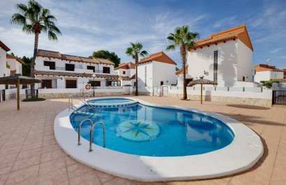 Chalet - Revente - Orihuela Costa - PAU 8