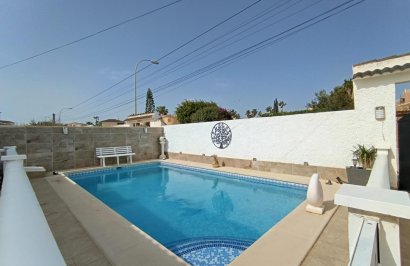 Chalet - Revente - Torrevieja - La Siesta - El Salado - Torreta