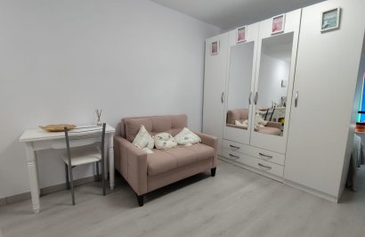 Estudio - Reventa - Torrevieja - Centro