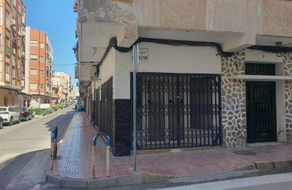 Local comercial - Resale - Torrevieja - local-01