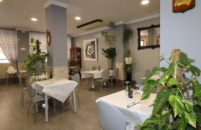 Local comercial - Reventa - Torrevieja - Playa del Cura