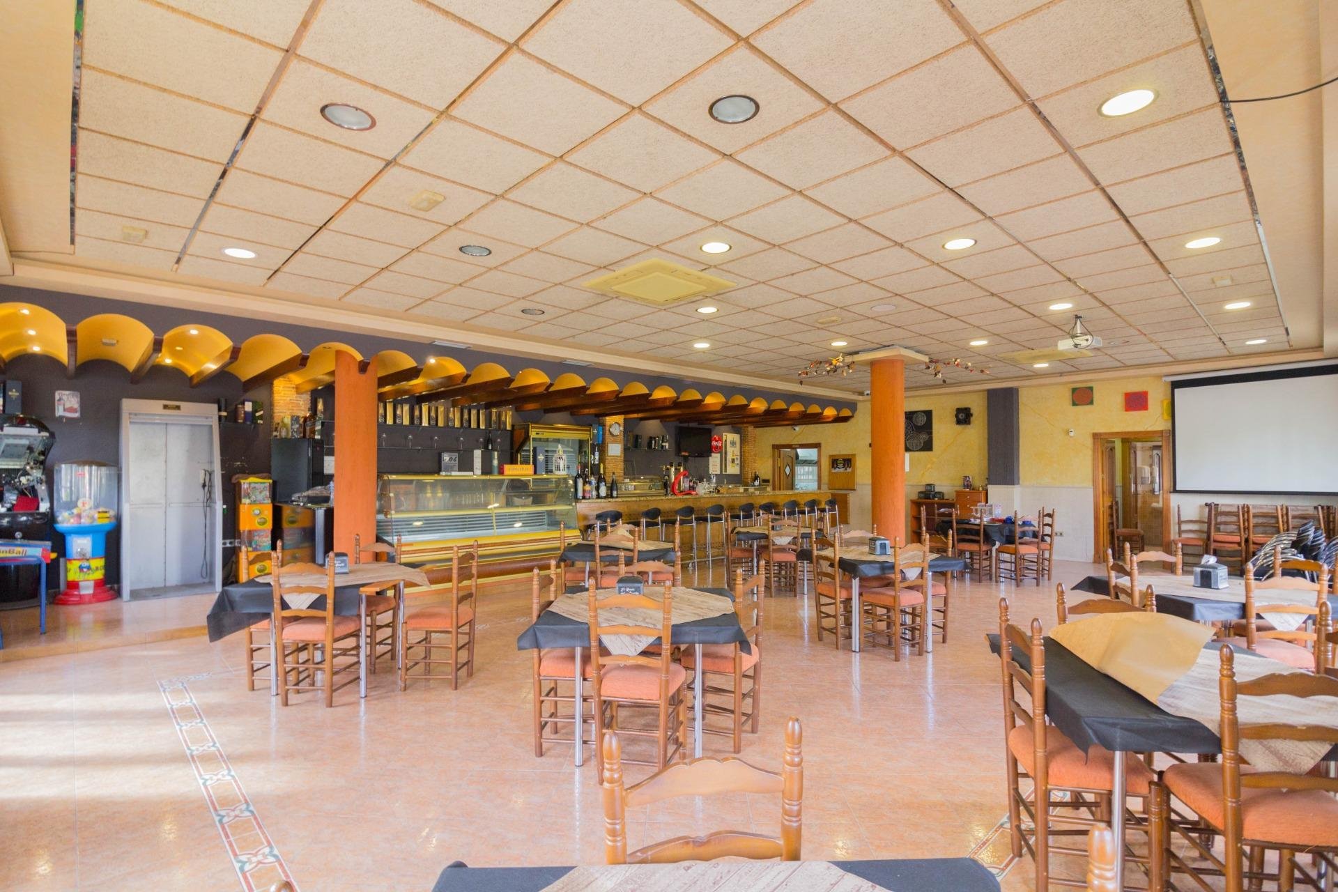 Location à long terme - Local comercial - Cox - Auditorio