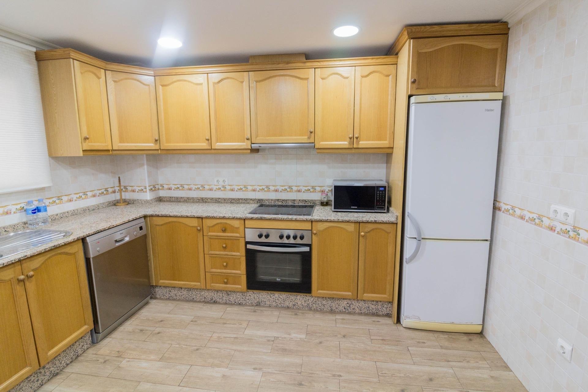 Location à long terme - Maison de ville - Redován - Comunidad valenciana