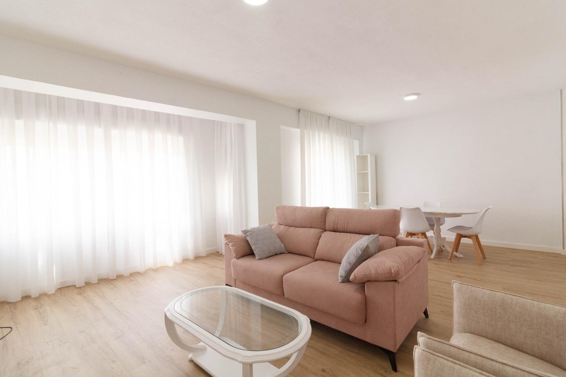 Location à long terme - Piso - Orihuela - Zona Centro