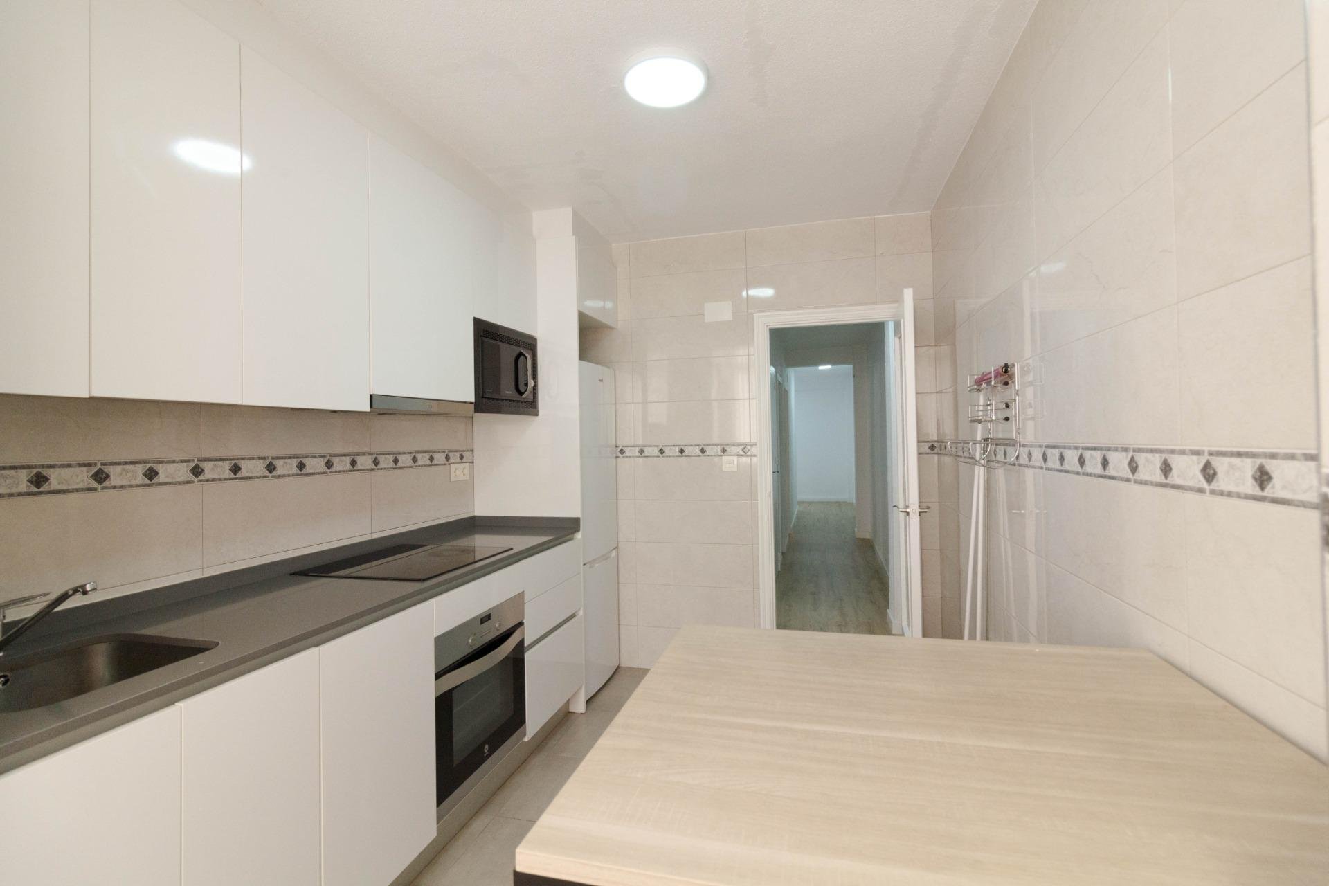 Location à long terme - Piso - Orihuela - Zona Centro