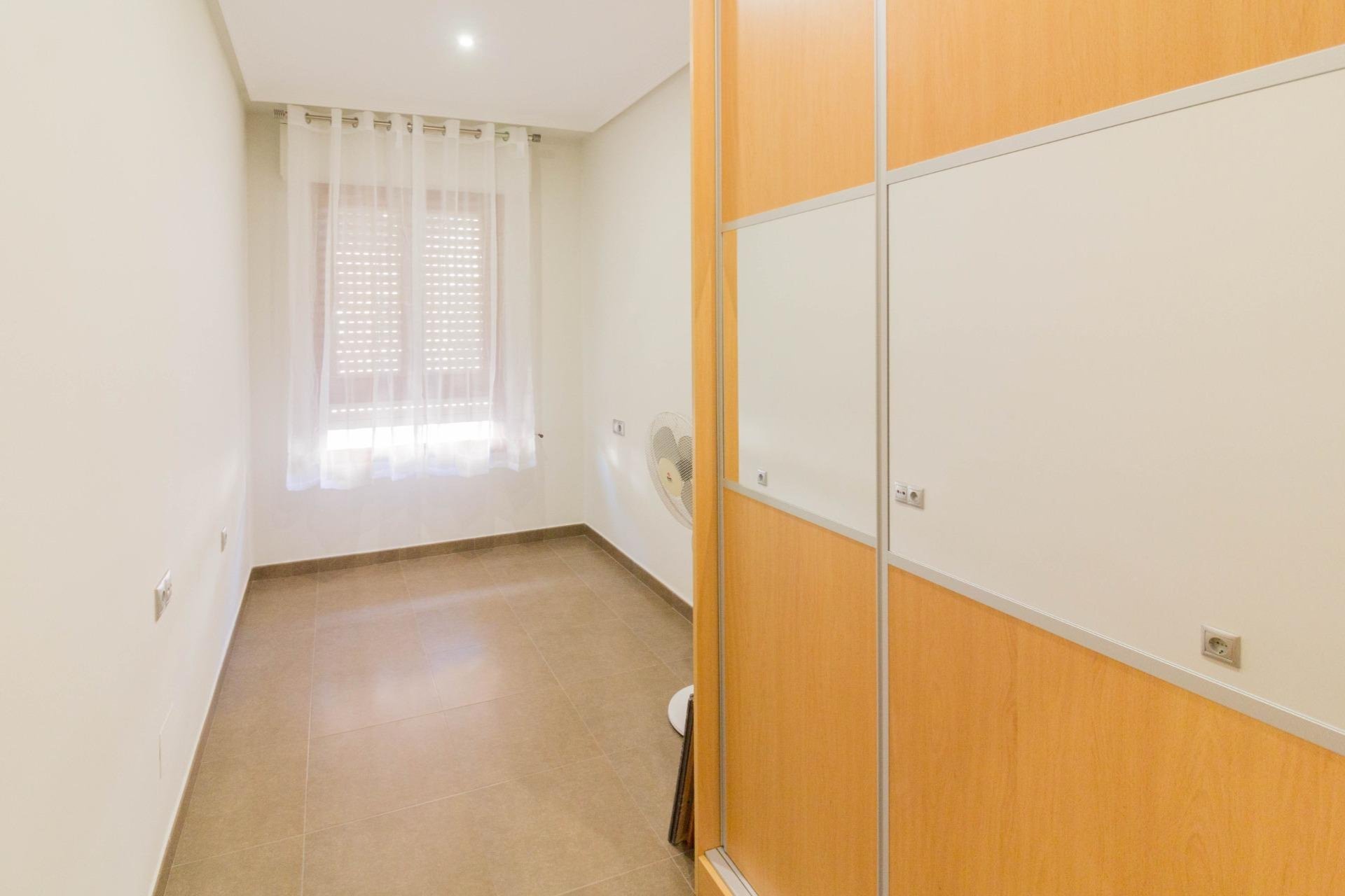 Location à long terme - Piso - Redován - Ayuntamiento