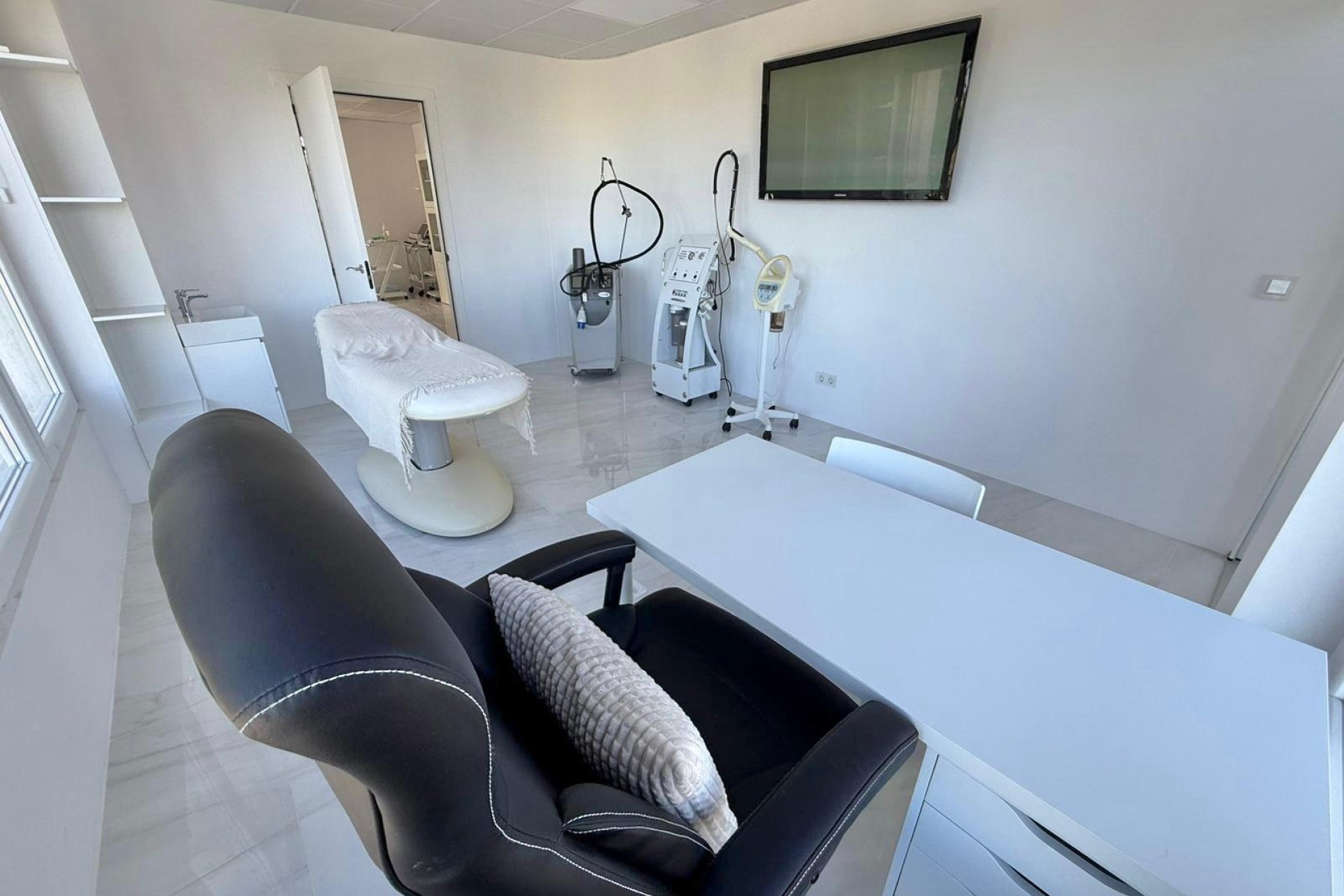 Long Term Rental - Negocio - Ciudad quesada - Lo pepin