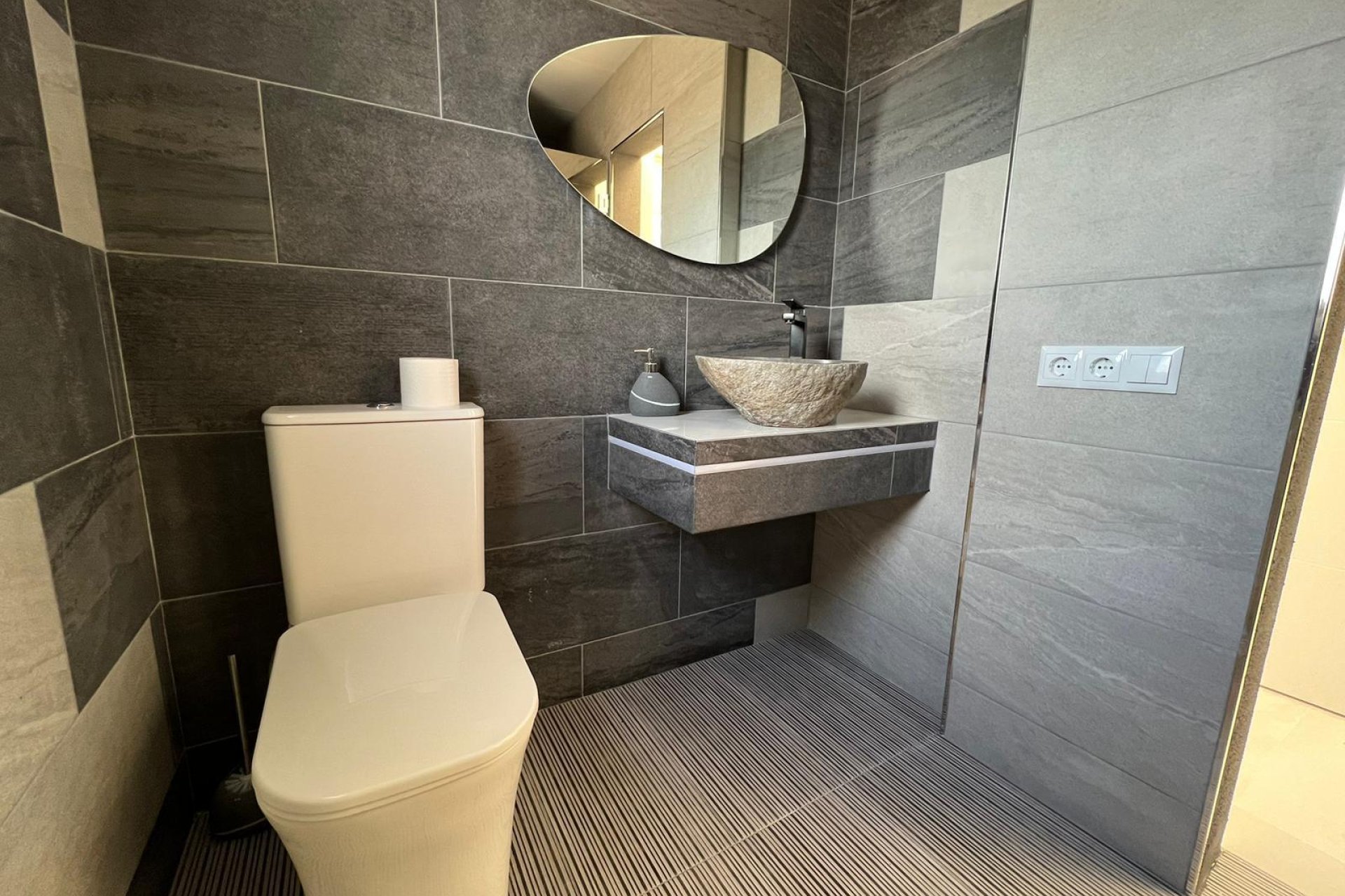 Long Term Rental - Negocio - Ciudad quesada - Lo pepin