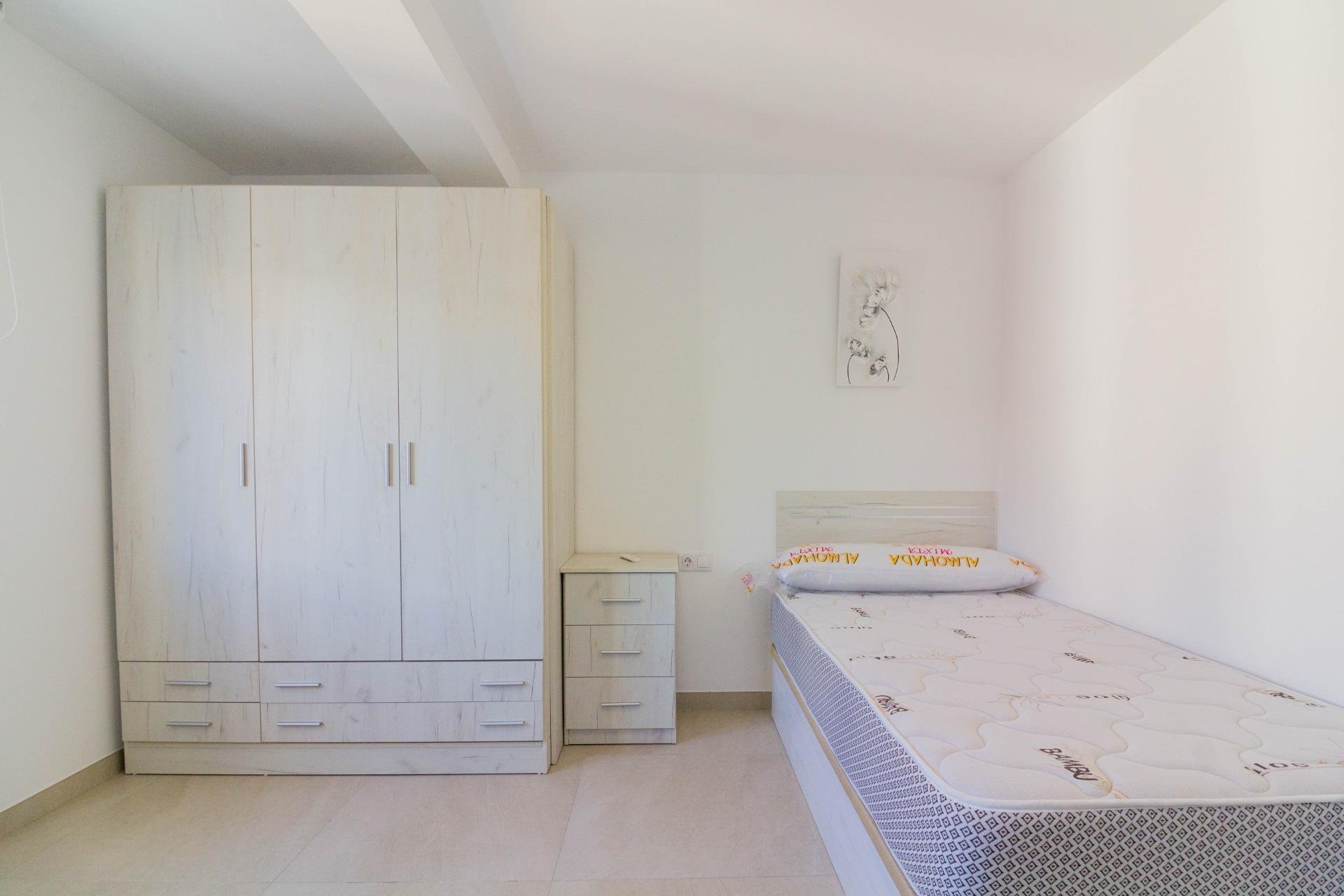 Long Term Rental - Piso - Elche - Plaza Crevillente-Juzgados