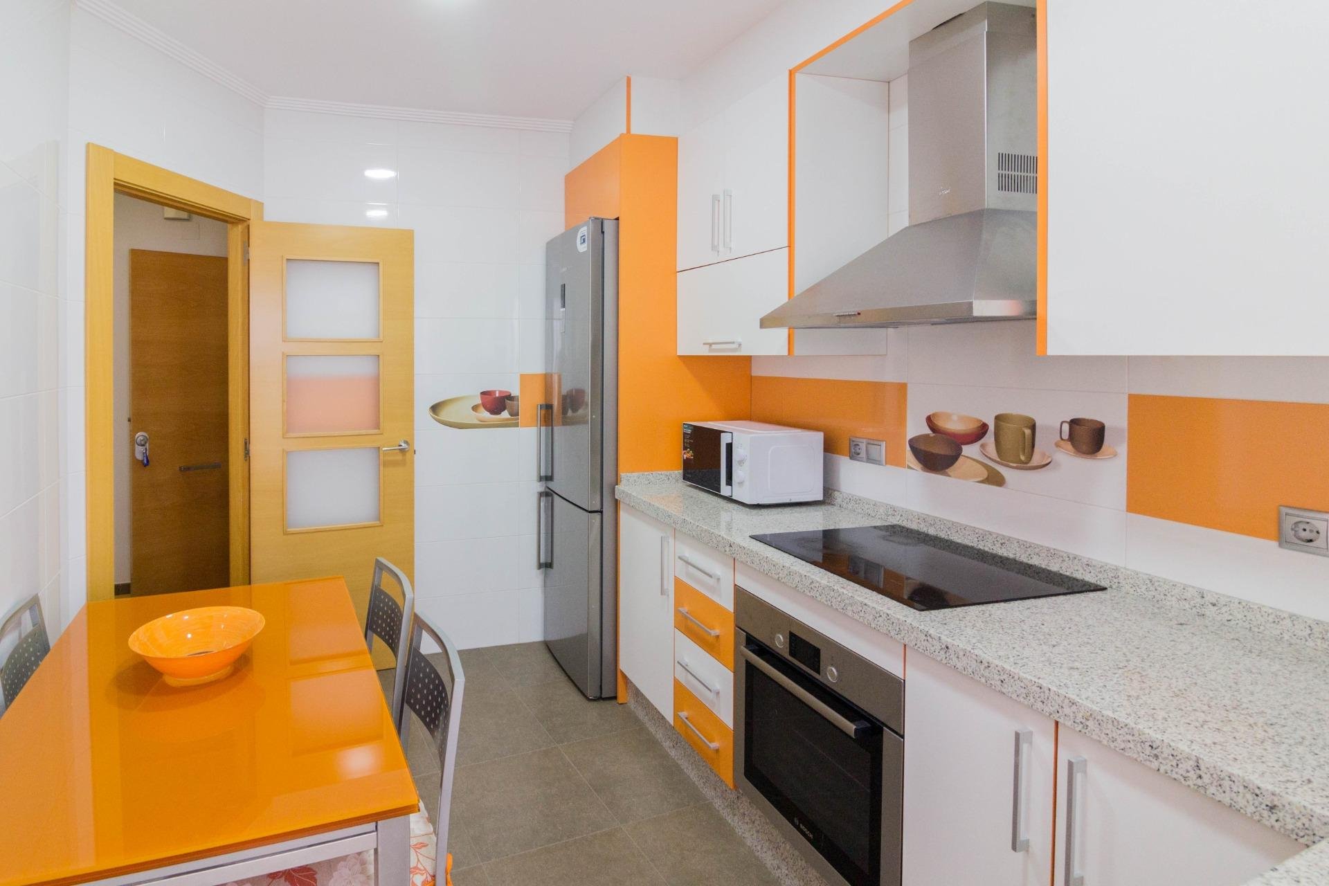 Long Term Rental - Piso - Redován - Ayuntamiento