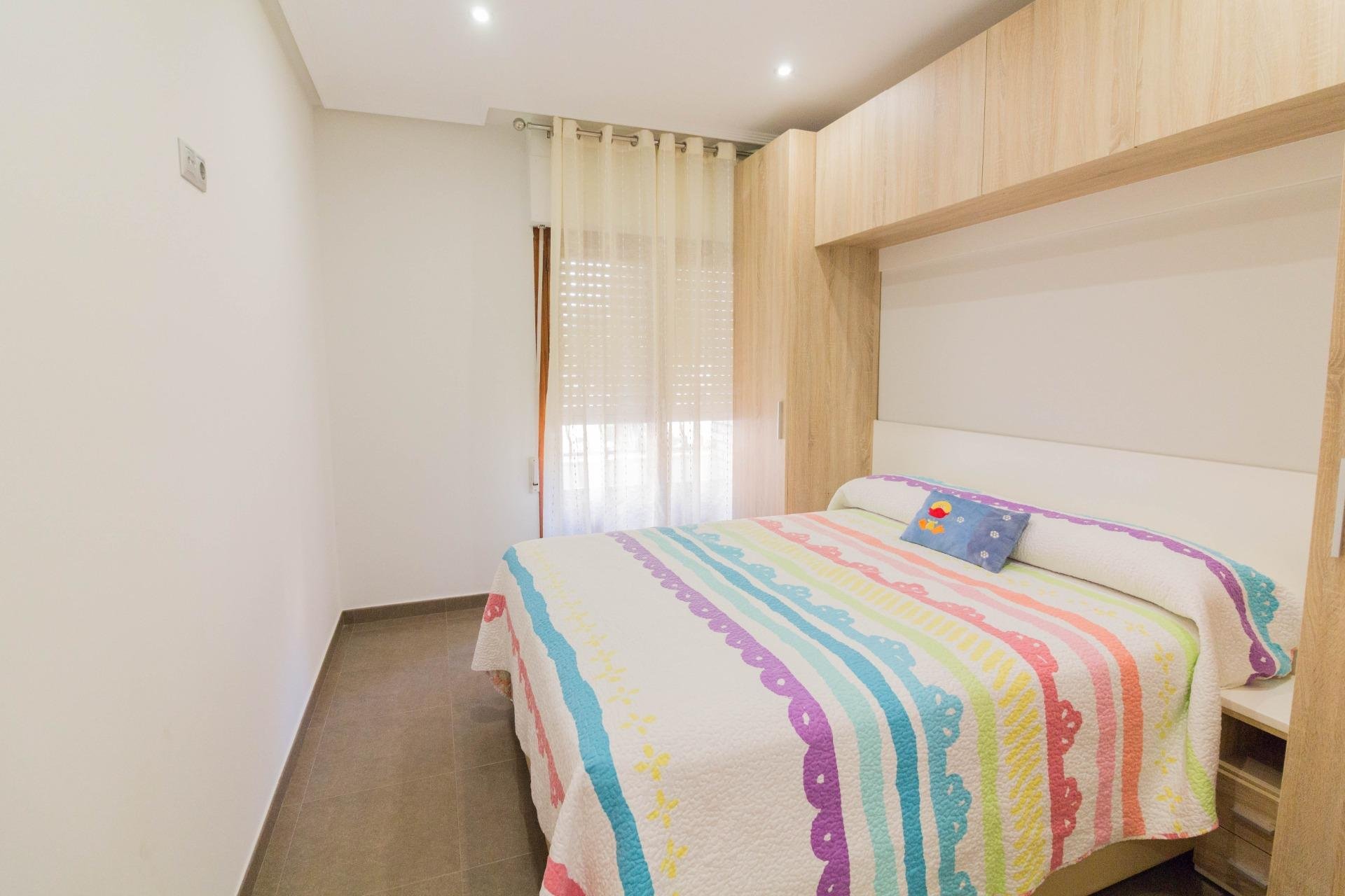 Long Term Rental - Piso - Redován - Ayuntamiento