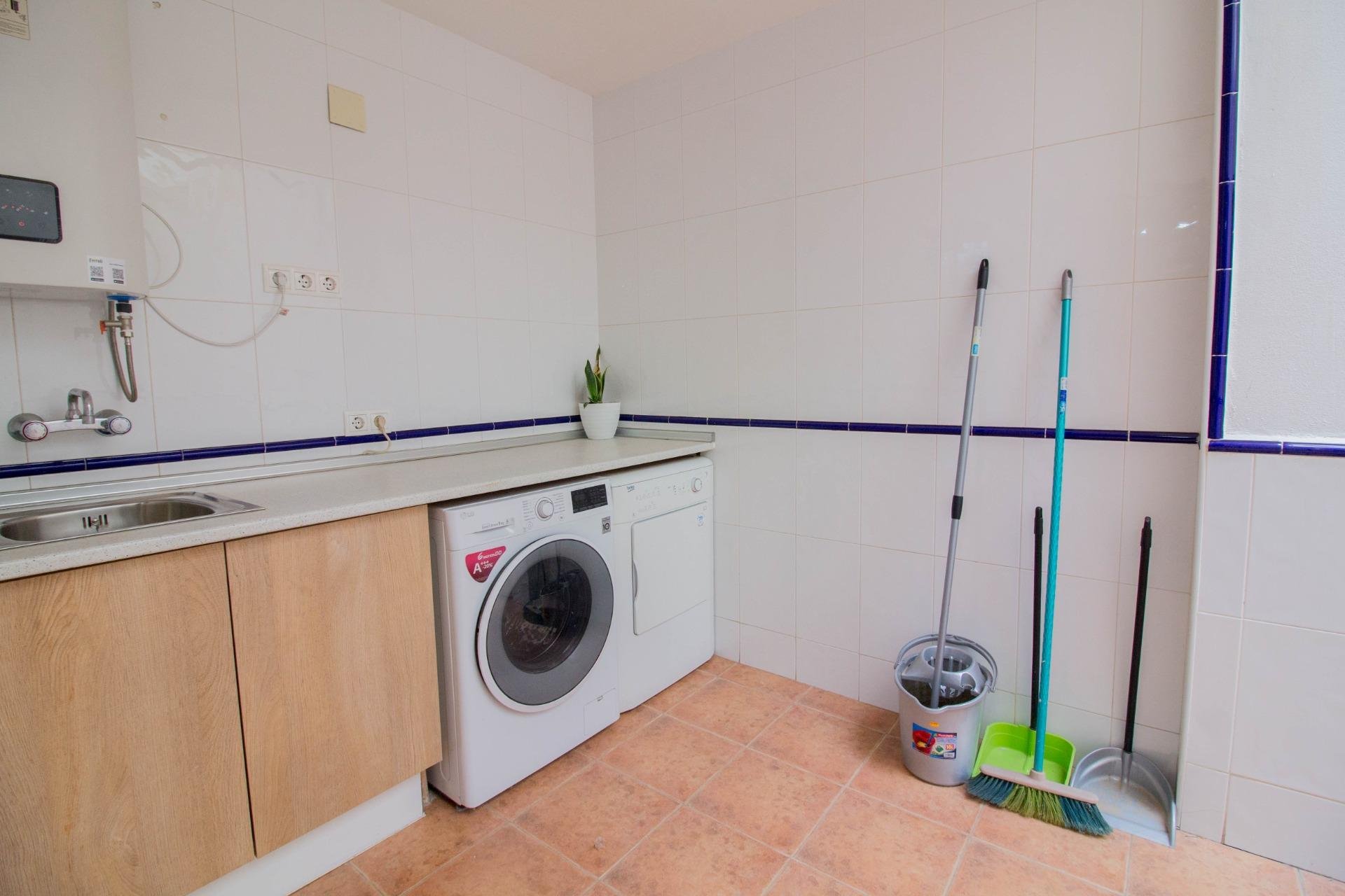 Long Term Rental - Townhouse - Redován - Comunidad valenciana