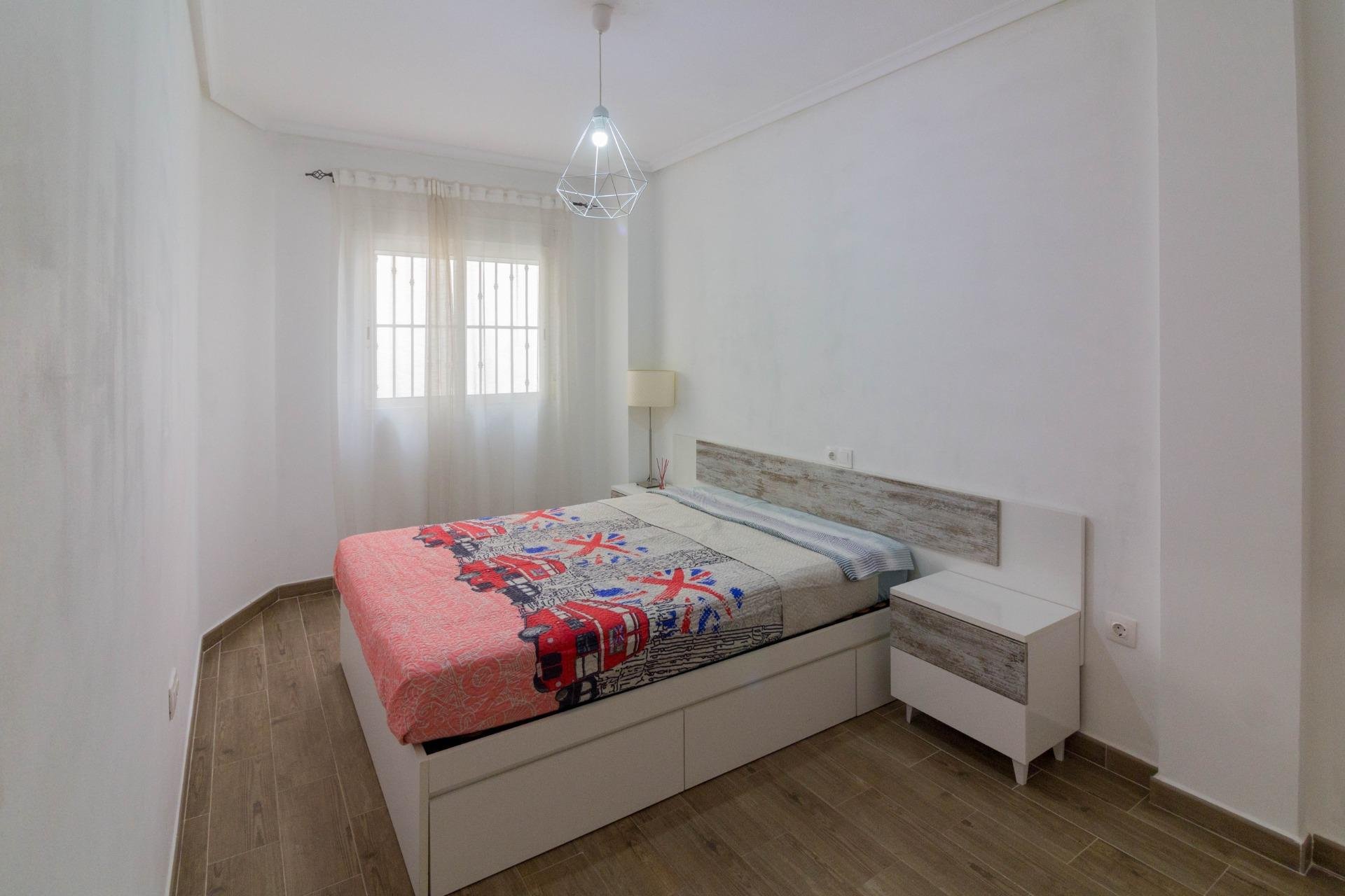 Long Term Rental - Townhouse - Redován - Comunidad valenciana