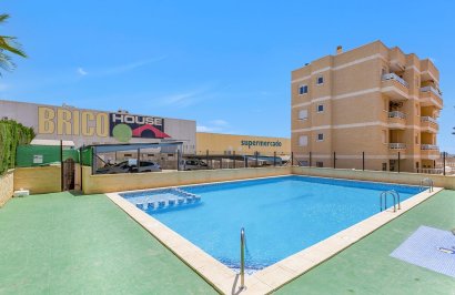 Piso - Resale - Torrevieja - CBA34