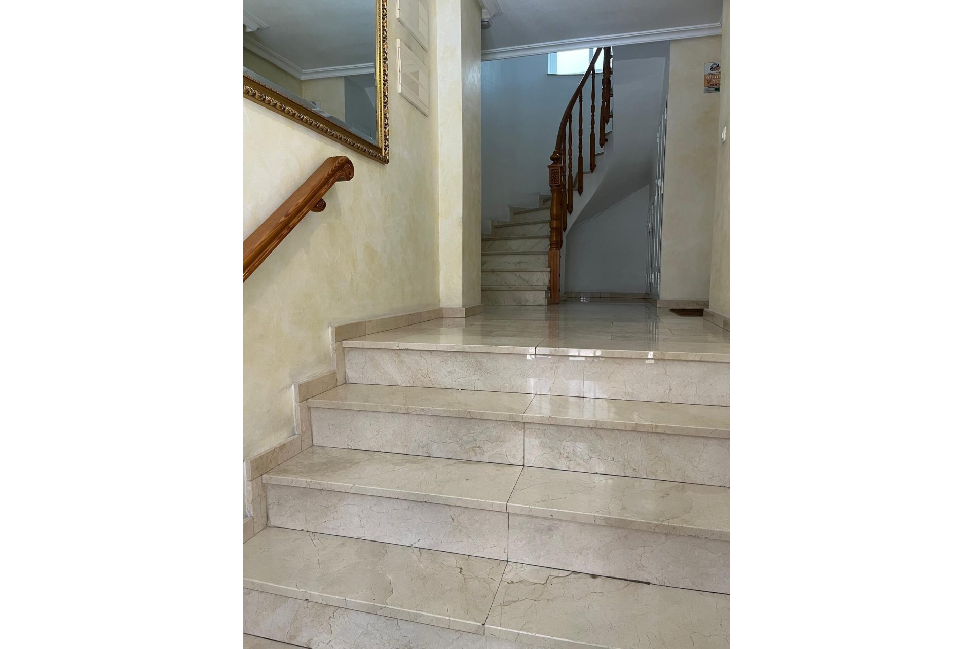 Resale - Apartamento - Almoradí