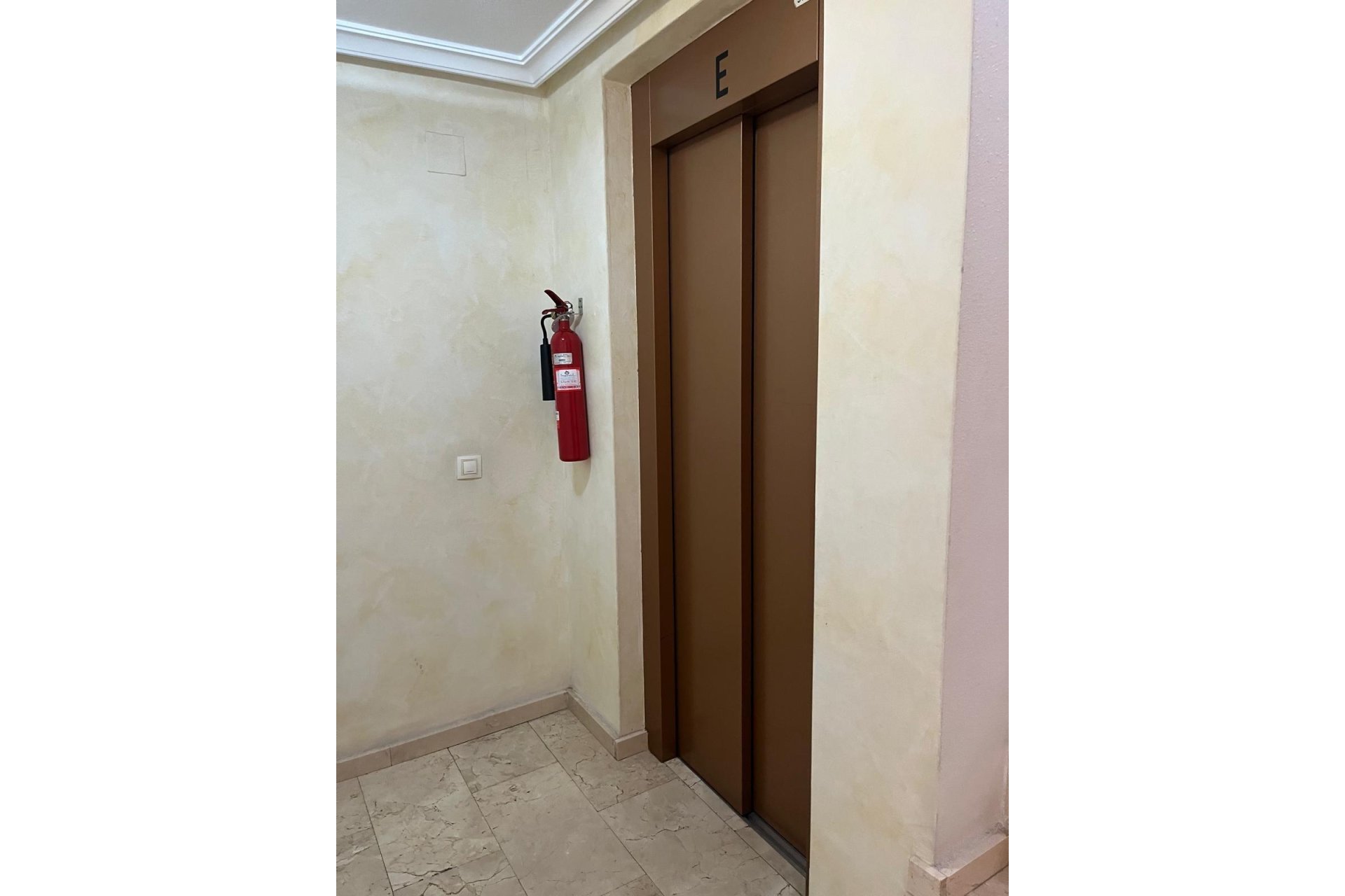 Resale - Apartamento - Almoradí