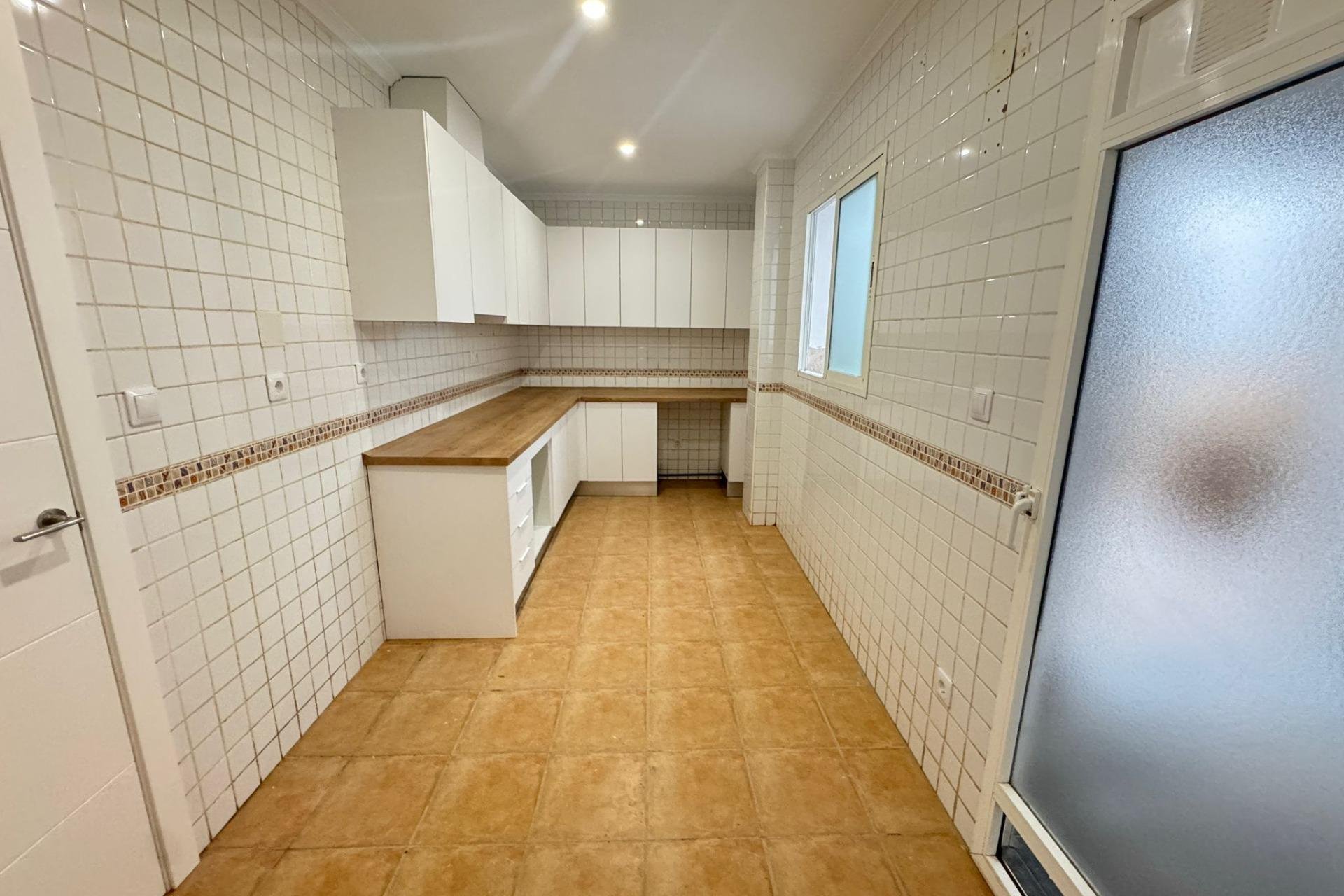 Resale - Apartamento - Catral - Comunidad valenciana