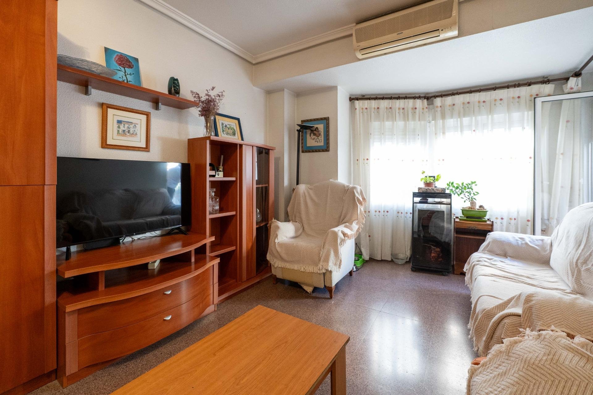 Resale - Apartamento - Elche - Plaza Crevillente-Juzgados